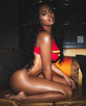 , 18  female escort, West Palm Beach