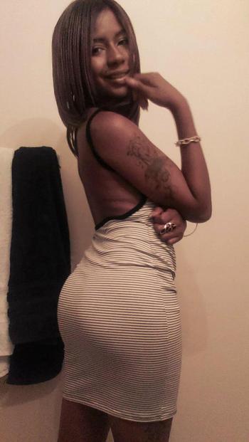 , 21  female escort, West Palm Beach