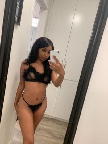 Nataliea, 25  female escort, West Palm Beach