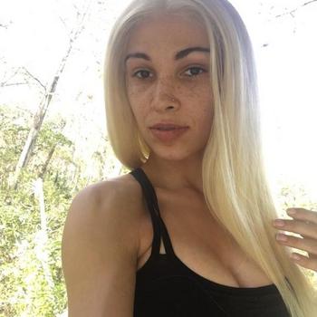 Monroe, 26  female escort, West Palm Beach