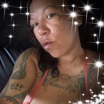 China, 43  female escort, West Palm Beach