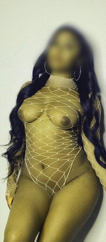 786-704-7924, 26 Latino/Hispanic female escort, West Palm Beach
