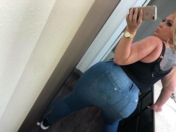 9548820931, 33 Caucasian female escort, West Palm Beach