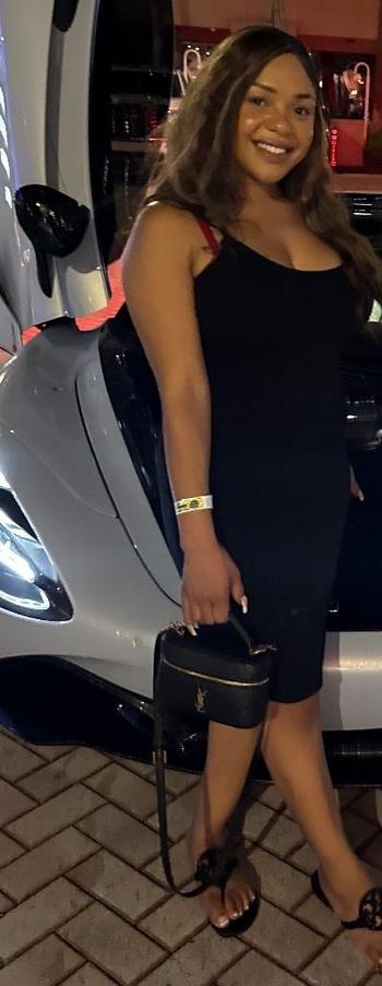 253-247-1458, 25  female escort, West Palm Beach