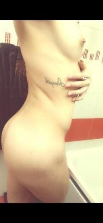 561-599-6858, 31  female escort, West Palm Beach