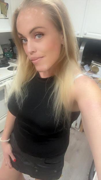 Heather, 39  female escort, West Palm Beach