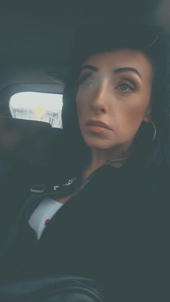 Vee, 36  female escort, West Palm Beach