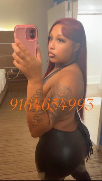 Hazel, 25  female escort, West Palm Beach